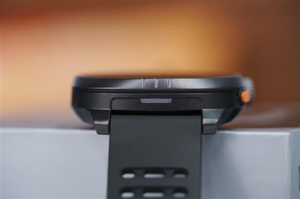 Keep首款智能手表！Keep Watch Pilot 1智能手表圖賞