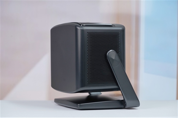 360°無死角旋轉(zhuǎn)！當(dāng)貝X5S Pro旗艦投影儀圖賞