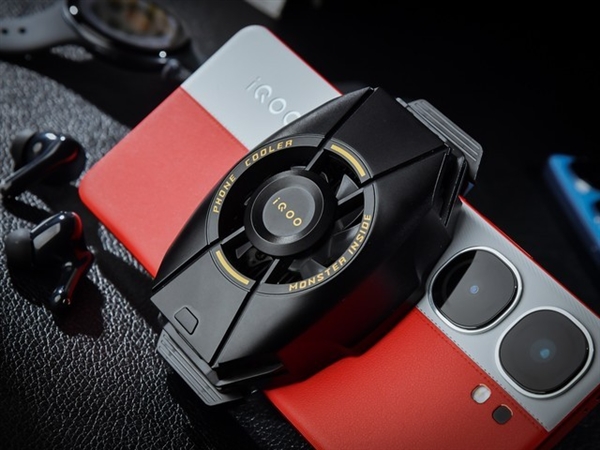 相差700元！iQOO Neo9標(biāo)準(zhǔn)版/Pro版詳細(xì)對比