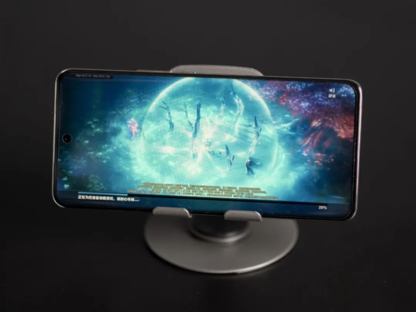 榮耀賣了1000萬臺(tái)的千元機(jī)：是不是因?yàn)殚L(zhǎng)得像華為