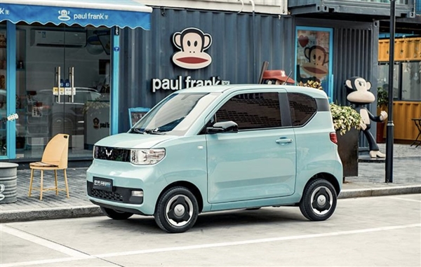 銷量暴跌近七成  被稱作“國民神車”的五菱MINI EV為啥賣不動(dòng)了？