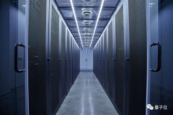 華為天才少年研究課題！背后存儲(chǔ)團(tuán)隊(duì)發(fā)布兩大新品：均面向大模型