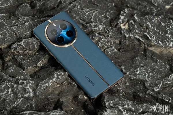 那些割韭菜的千元機(jī) 馬上就要被扔進(jìn)歷史的垃圾堆了