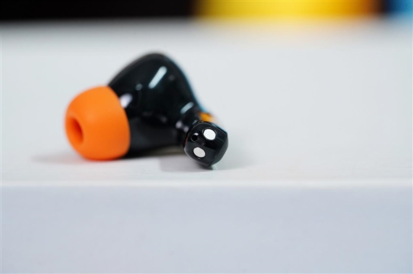 無線閃連延遲僅20ms！Redmi Buds 5 Pro電競版圖賞