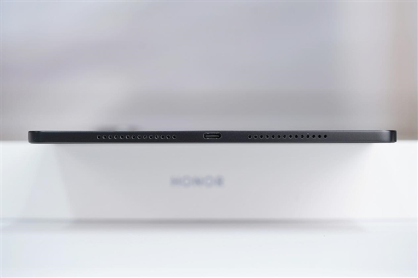 3K 144Hz OLED大屏！榮耀平板MagicPad2圖賞