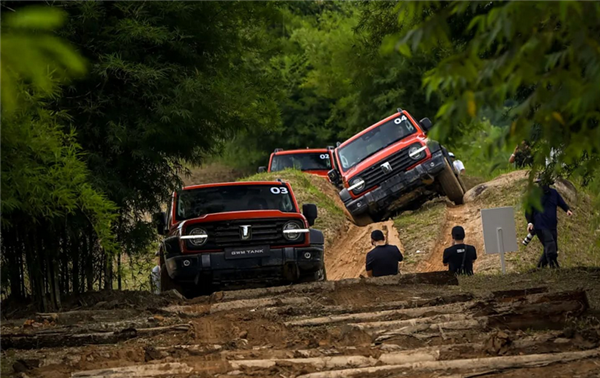 比國內(nèi)貴20萬！長城坦克300正式上市馬來西亞