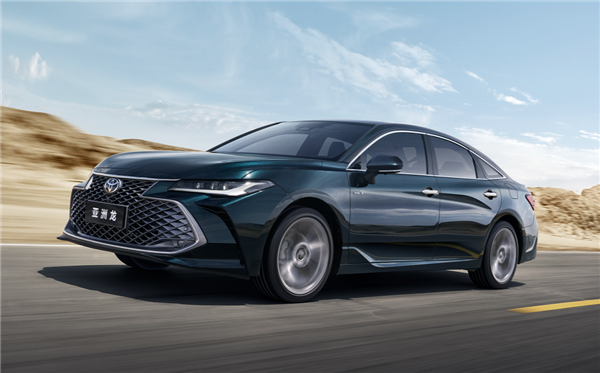 全新豐田亞洲龍上市定檔：取消物理按鍵內飾大革新