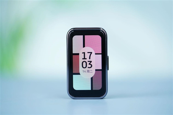 1.47英寸超大屏！華為手環(huán)9圖賞