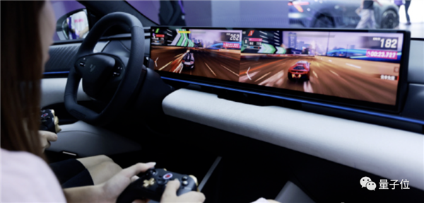 “20萬級最強智駕” 還不用激光雷達(dá) 極越01到底是一款什么樣的車