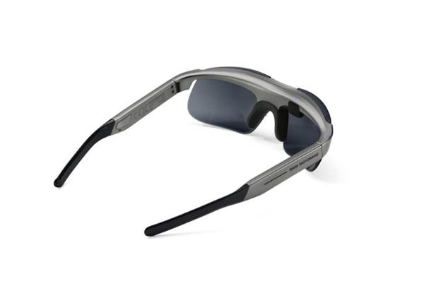 售價5400元 寶馬推出摩托車智能墨鏡：50度高溫也能用