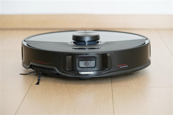 11000Pa暴風吸力+四區(qū)雙震！石頭自清潔掃拖機器人G20S圖賞