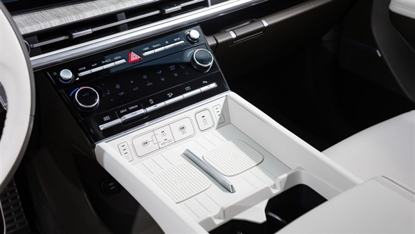 韓國(guó)印度化 全新現(xiàn)代勝達(dá)正式發(fā)布：路虎設(shè)計(jì)師“跳槽”之作？