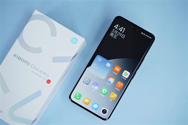 黑白經(jīng)典撞色！小米Civi4 Pro黑與白版圖賞