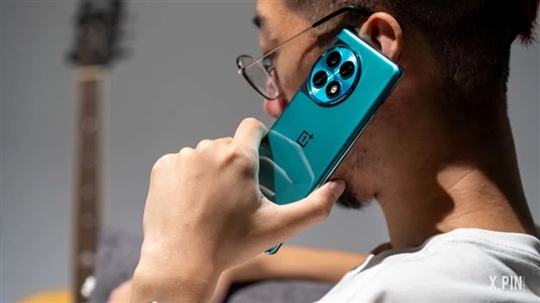 一加Ace 2 Pro：能成為2999元的王者嗎？選它還是紅米K60？