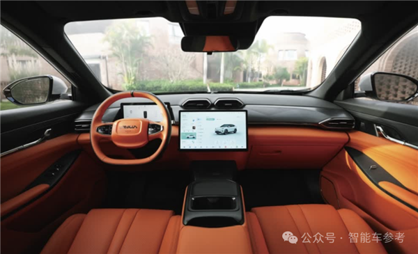 12.5萬！混動SUV銷冠要變天：一箱油2054公里