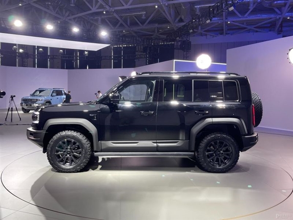 干翻奔馳大G 比亞迪方程豹夠硬嗎？