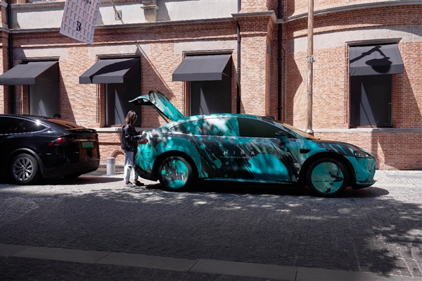 華為全新車型諜照曝光 “含華量”將再度爆表