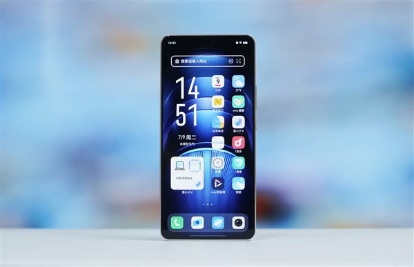 驍龍8 Gen3雙芯戰(zhàn)神！iQOO Neo9S Pro+星曜白圖賞