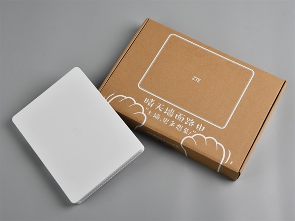 中興晴天墻面路由器全面評(píng)測(cè)：一貼上墻凌亂桌面拯救者