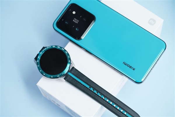 小米汽車同色！小米14、小米手表S3海灣藍(lán)定制版圖賞