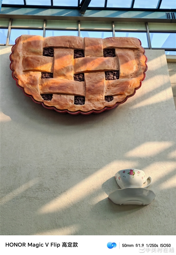 榮耀開啟小折疊全面屏?xí)r代！榮耀Magic V Flip上手