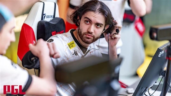 電競史上最離譜一幕誕生！《CS2》戰(zhàn)隊(duì)因掉線輸?shù)舯荣悾褐鬓k方甩鍋英偉達(dá)