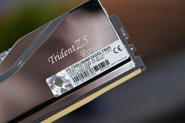 水晶般奪目！芝奇皇家戟DDR5-7200 24GB內存圖賞