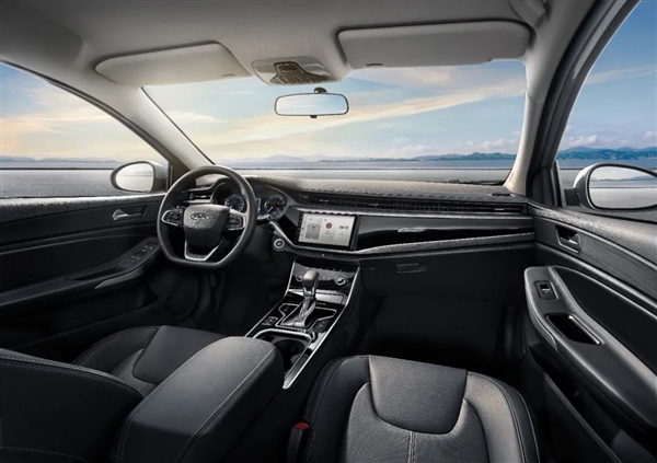 1.5L發(fā)動(dòng)機(jī)熱效率達(dá)40% 奇瑞艾瑞澤5惠民版上市：5.99萬(wàn)起