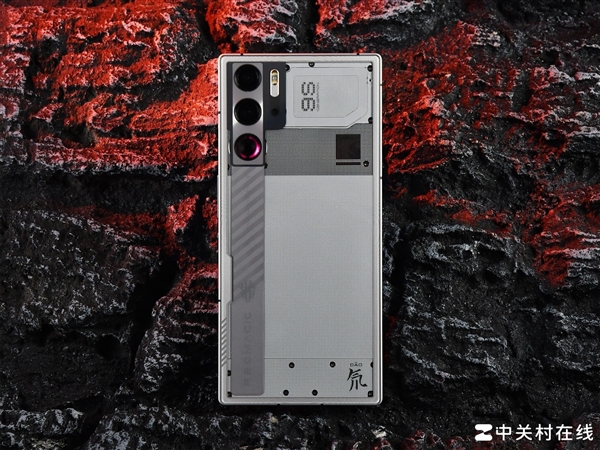 這性能你受得了嗎 驍龍8 Gen3領(lǐng)先版實測：高通最強芯