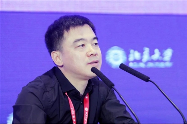 “考不過(guò)包退”失效！中公教育董事長(zhǎng)被眾學(xué)員追債：裁員求生