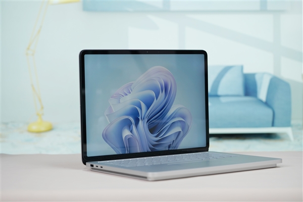 1.9萬旗艦Windows本！微軟Surface Laptop Studio 2圖賞