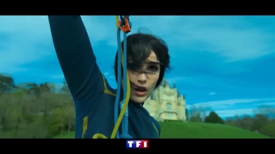 《貓眼三姐妹》真人劇預(yù)告首曝！三姐妹勇闖法國