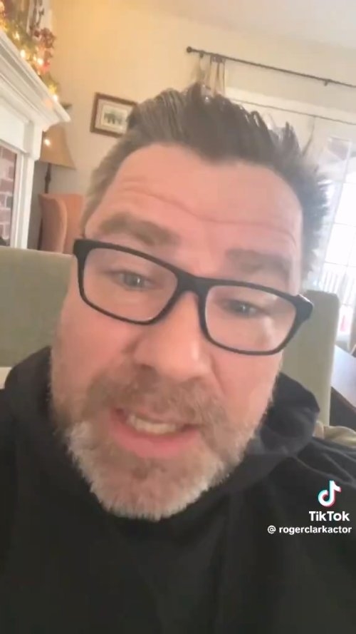 佛州小丑向R星索要200萬(wàn)美元 亞瑟·摩根演員回應(yīng)