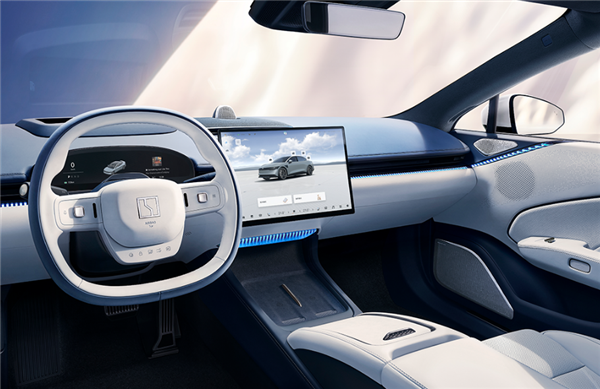 800V純電轎車之王！極氪007正式上市：20.99萬(wàn)元起 元旦交付