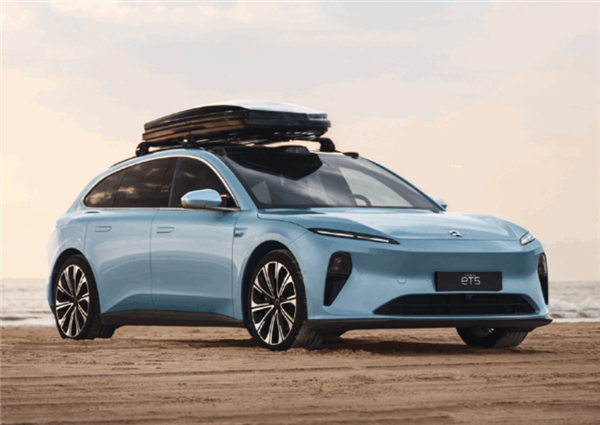 站穩(wěn)高端！二代平臺(tái)8車集結(jié)：蔚來下半年銷量和毛利將迎雙增長(zhǎng)