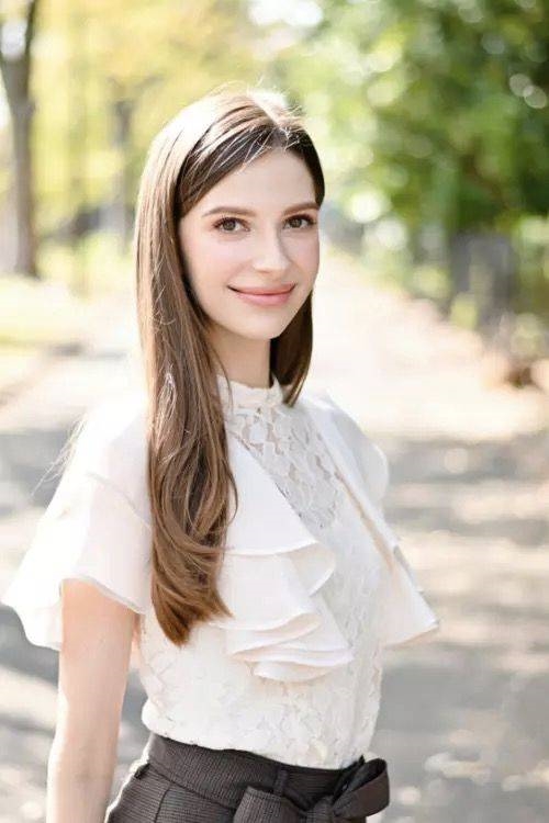 烏克蘭裔女子奪得日本小姐冠軍 網(wǎng)友：亞洲人特色呢