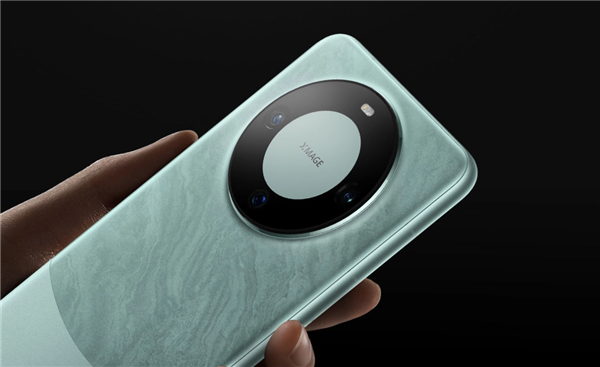 華為還留了一手！Mate 60系列“微泵液冷殼”曝光：智能降溫