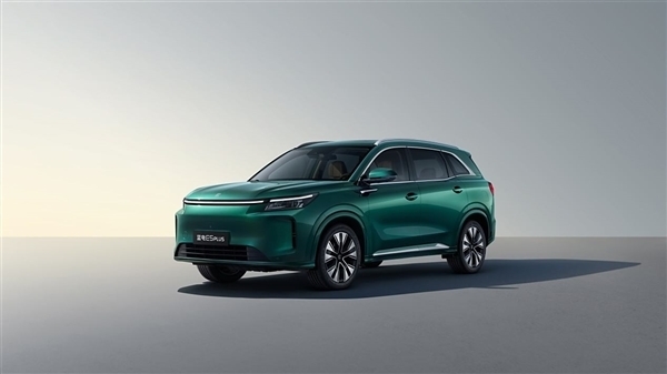 問界M7青春版 賽力斯藍(lán)電E5 PLUS上市：中型SUV只賣9.98萬起