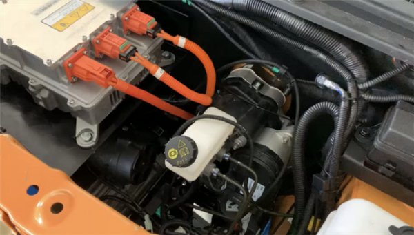 搭載增程動力 續(xù)航400km！寶駿悅也五門車型諜照曝光