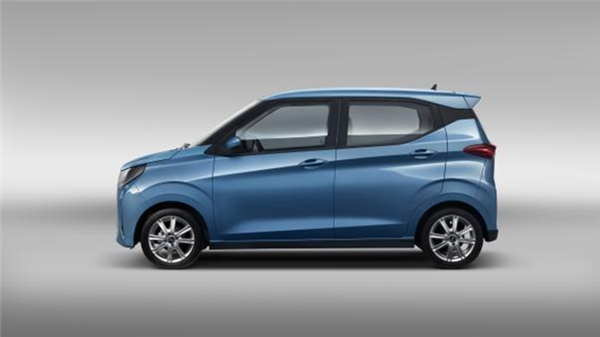 3.99萬起買“埃爾法” 國產(chǎn)新能源未奧BOMA上市：豐田能氣笑