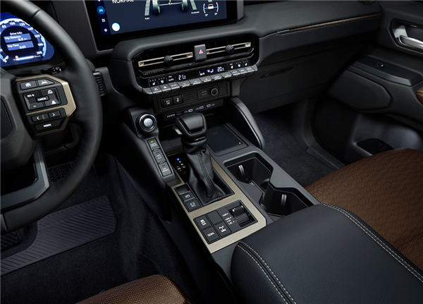 全新國(guó)產(chǎn)普拉多即將亮相 ：定位50萬(wàn)級(jí) 明年6月上市