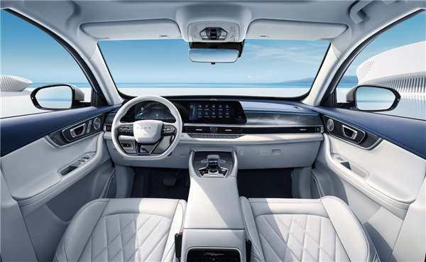 瑞虎8冠軍家族上市 12.69萬元起：能不能打過某迪“冠軍版”？(圖3)