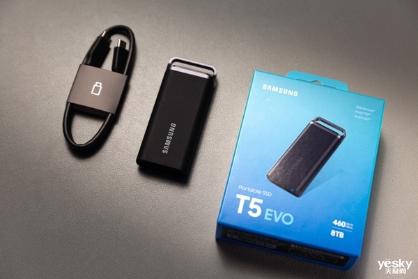 iPhone 15 Pro擴(kuò)容神器！三星移動(dòng)固態(tài)硬盤T5 EVO上手