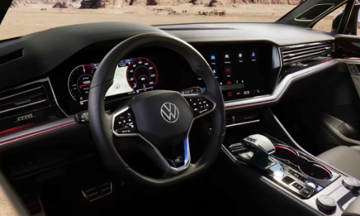 換殼保時(shí)捷卡宴！新款大眾途銳R售價(jià)曝光：約62萬(wàn)元