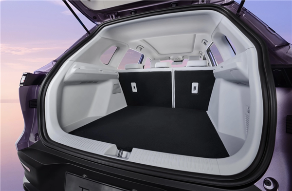 2.0T的動(dòng)力、1.0T的油耗！五菱星云混動(dòng)SUV：百公里耗油5.5升