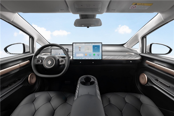 一度電跑9.5公里！寶駿云朵上市 9.58萬(wàn)元起對(duì)標(biāo)海豚(圖3)