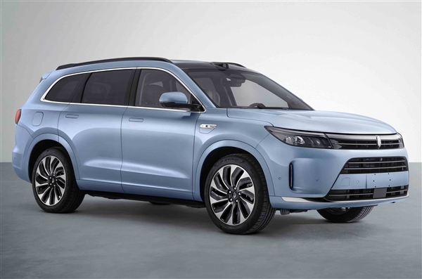 智駕版選購率60% 問界新M7后驅(qū)智駕版上市：28.98萬起