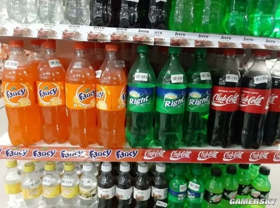 GS5還是PS5？國外網(wǎng)友曬奇葩“山寨”商品