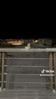 在南極尿尿會(huì)被凍住嗎？