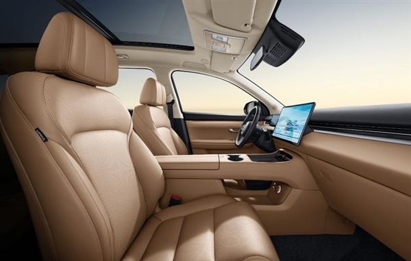 問界M7青春版 賽力斯藍(lán)電E5 PLUS上市：中型SUV只賣9.98萬起